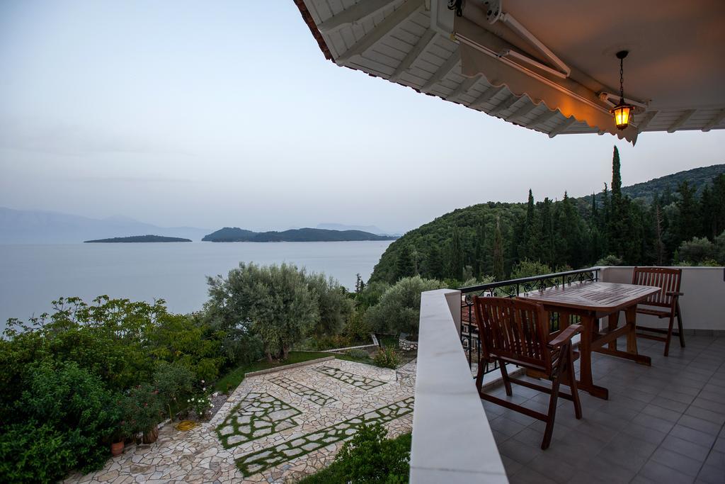 Villa Korakias Seaview Yénion Habitación foto